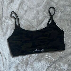alphalete sports bra